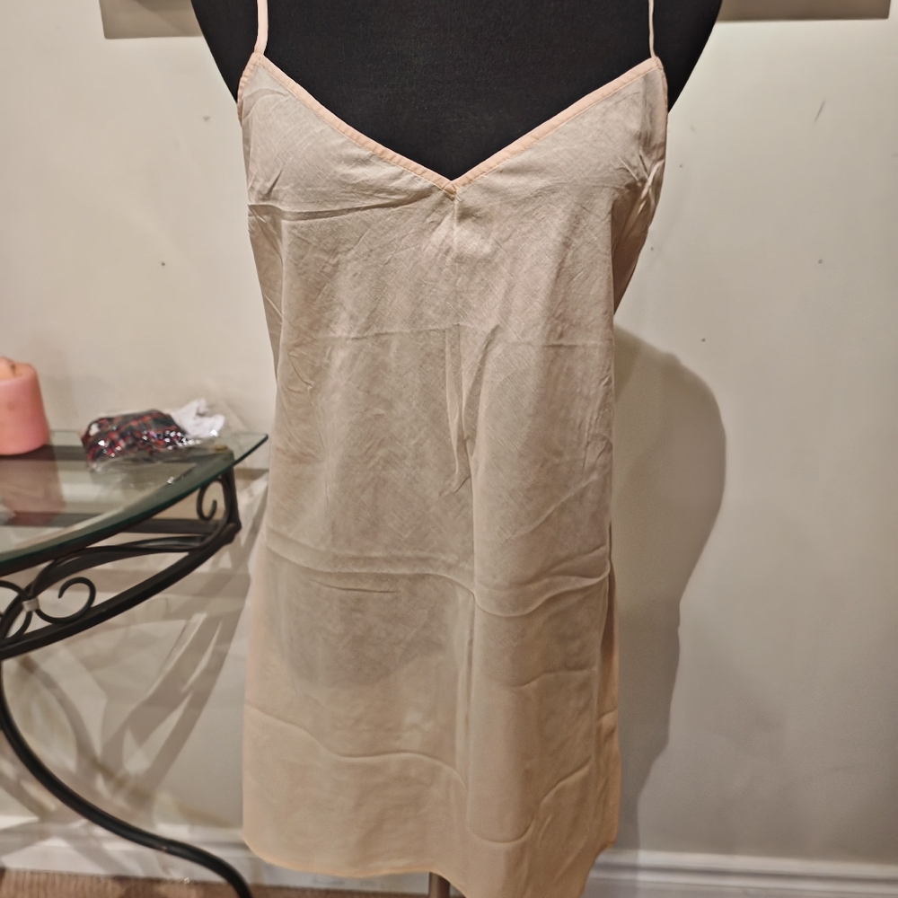 2/90 Tigerlily Takumi dress-0250 - Picture 12 of 17